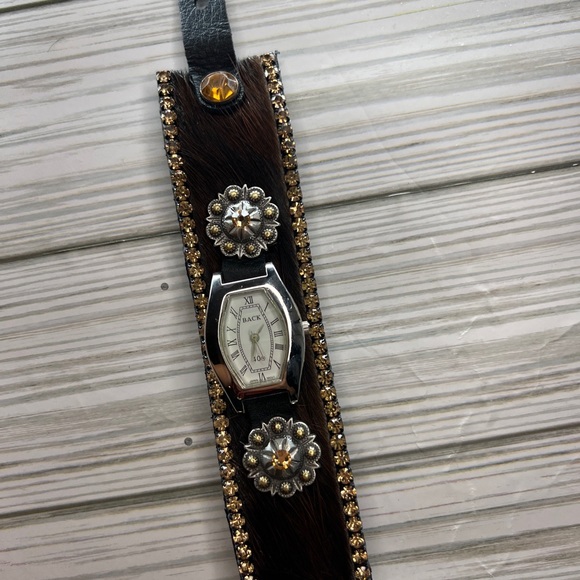 Ann N Eve Western watch - Picture 9 of 11